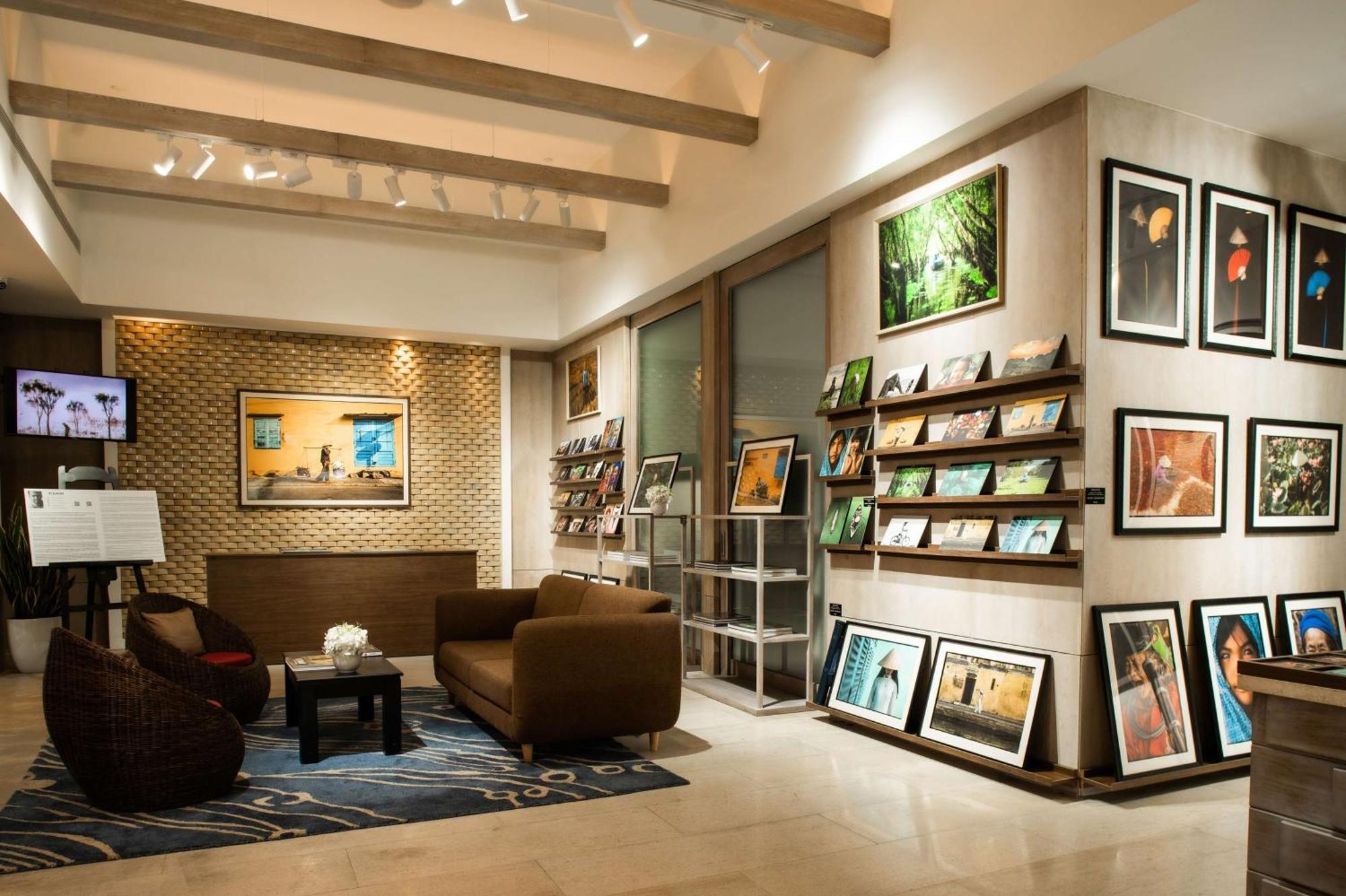 Hyatt Regency Danang Resort And Spa Exteriér fotografie The Gallery at the Taj Mahal Palace, Mumbai